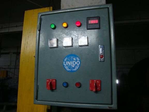 Detail of appropriate electric control panel for driving unit UNIDO improved chrome tanning, tanning drum modification Re-Tie Bangladesh