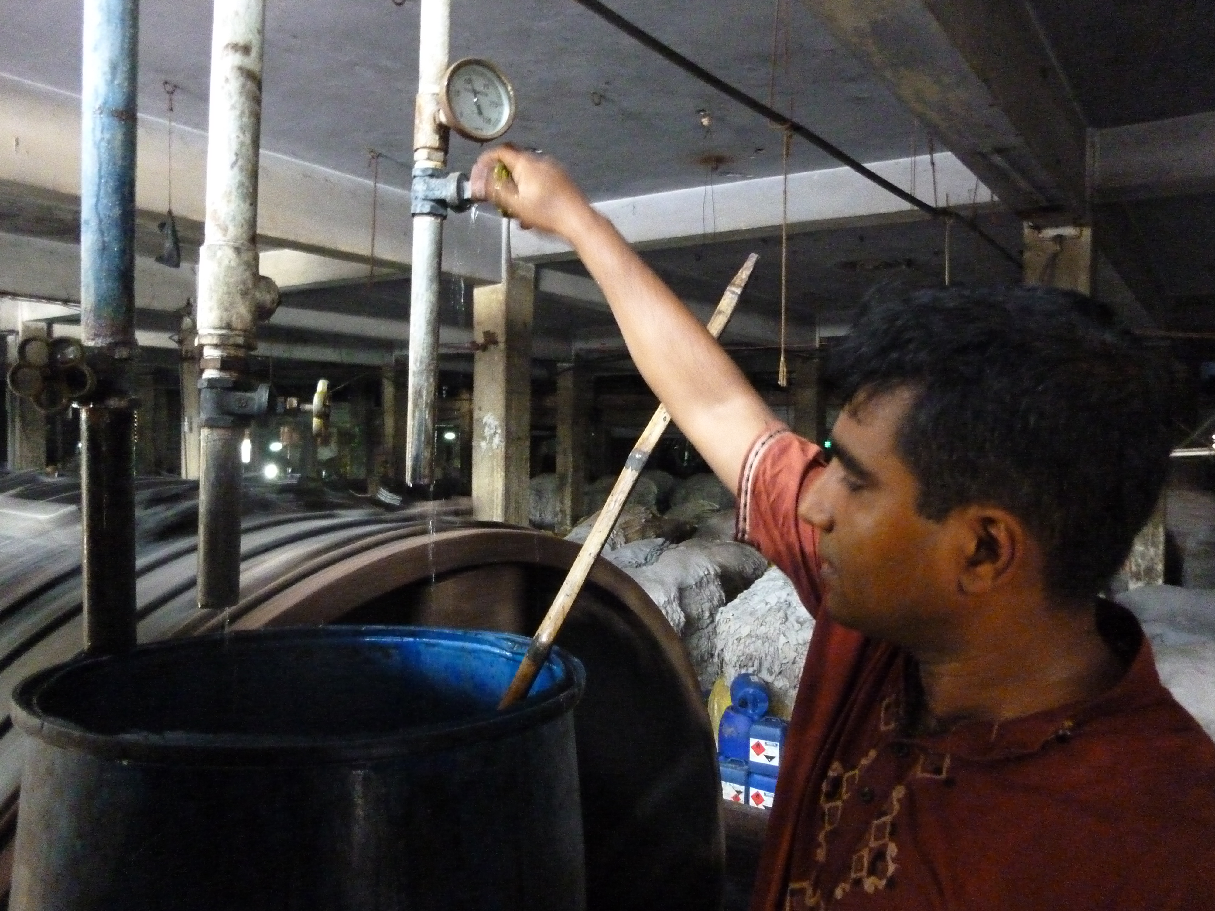 Water from SWHS can be used in the process UNIDO renewable energy in tanning industry solar water heating