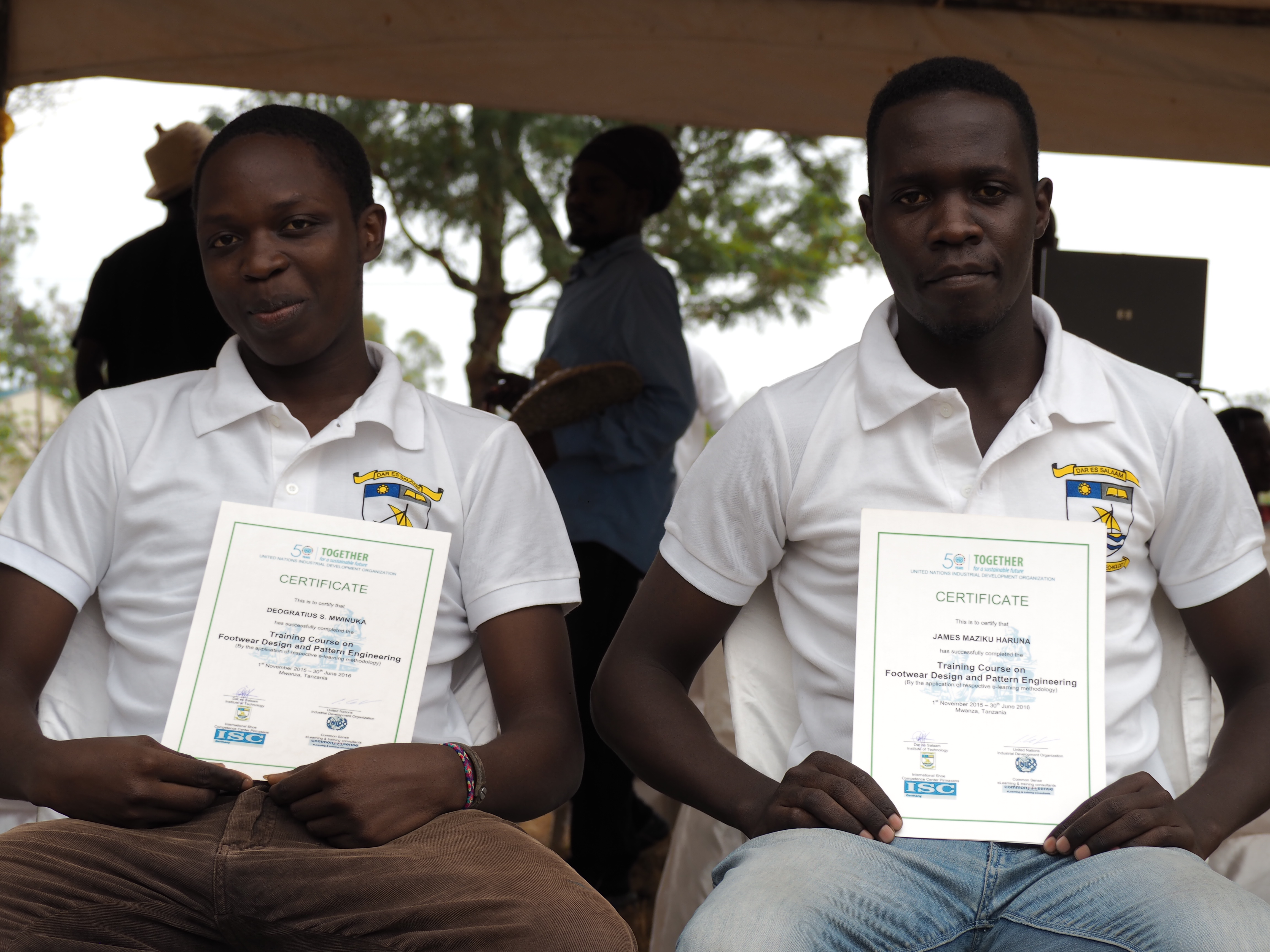 Graduates of training course with certificates